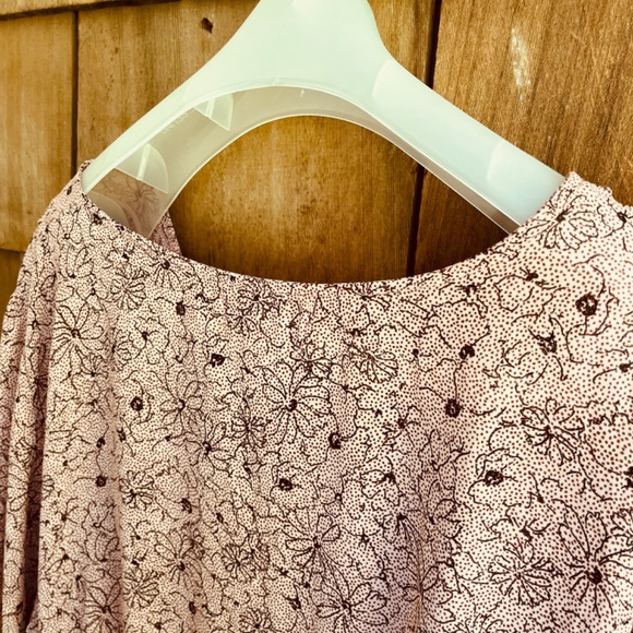 Nordstrom Rack 1X Chiffon V-Neck Long Sleeve Blouse And camisole Floral Print. - Picture 16 of 16